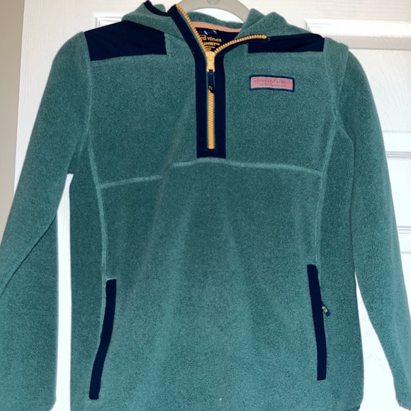 Vineyard Vines Other - Boys size Large (12/14) Vineyard Vines Quarter Zip hooded fleece